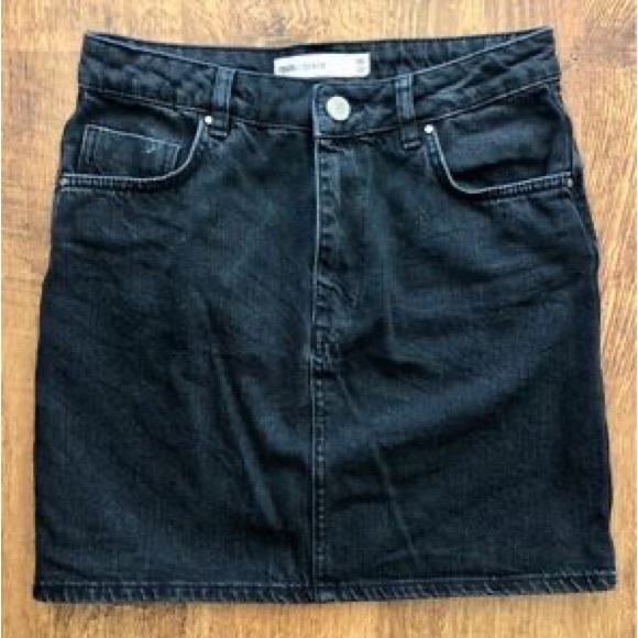 ASOS denim skirt - Picture 2 of 4